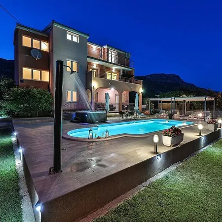 Villa Kastel Kaštela