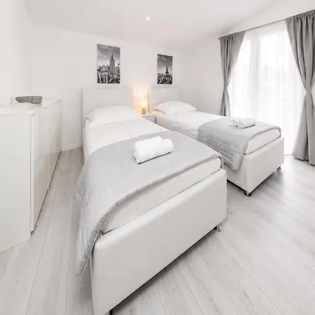 Villa Leona Kaštela